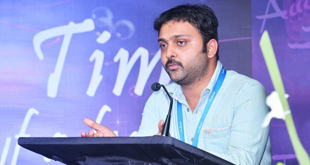 Prateek Shanker Srivastava, Sr. Legal Executive, Hindustan Unilever Ltd., on job profile at Vahura and work experience in FMCG