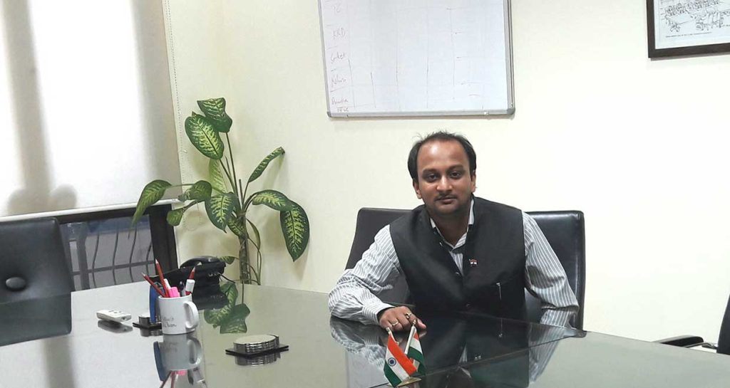 Aayush Chandra, Senior Associate, AMP Solicitors, on work experience in litigation at AMP Solicitors