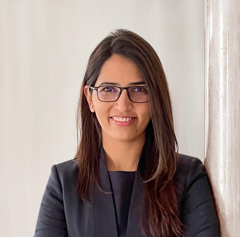 Ms. Aarushi Bhatnagar, Managing Attorney at PUNHANI LLC on LLM from NLU Jodhpur and NYU, cracking the NY state bar exam and practising immigration law in the United States