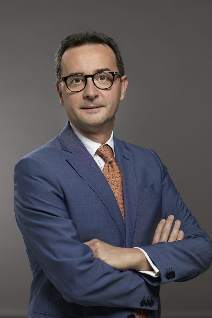 I do not like to give advice, I rather prefer to tell stories, my stories and if anyone can get something, learn something from those stories I am happy- Alberto Predieri, Partner at de Bedin & Lee studio legale associato