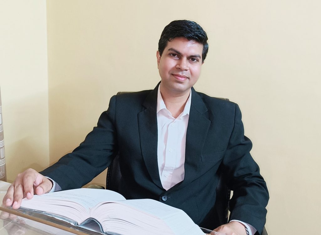 “From Mumbai Courts to High-Profile Cases: A Chronicle of Legal Excellence and Advocacy Leadership,” Also known for his unwavering commitment to justice, innovative approach, and diverse expertise – Advocate Hitesh Ramchandani