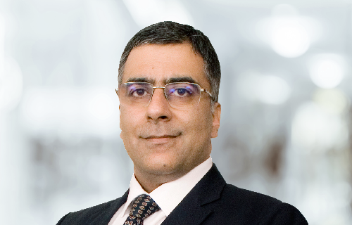 &#8220;Eat well and stay fit – don’t be 50 at 35. No matter how successful you become in life – always respect the Bench.&#8221; &#8211; Shiv Sapra, Partner at Kochhar &#038; Co.