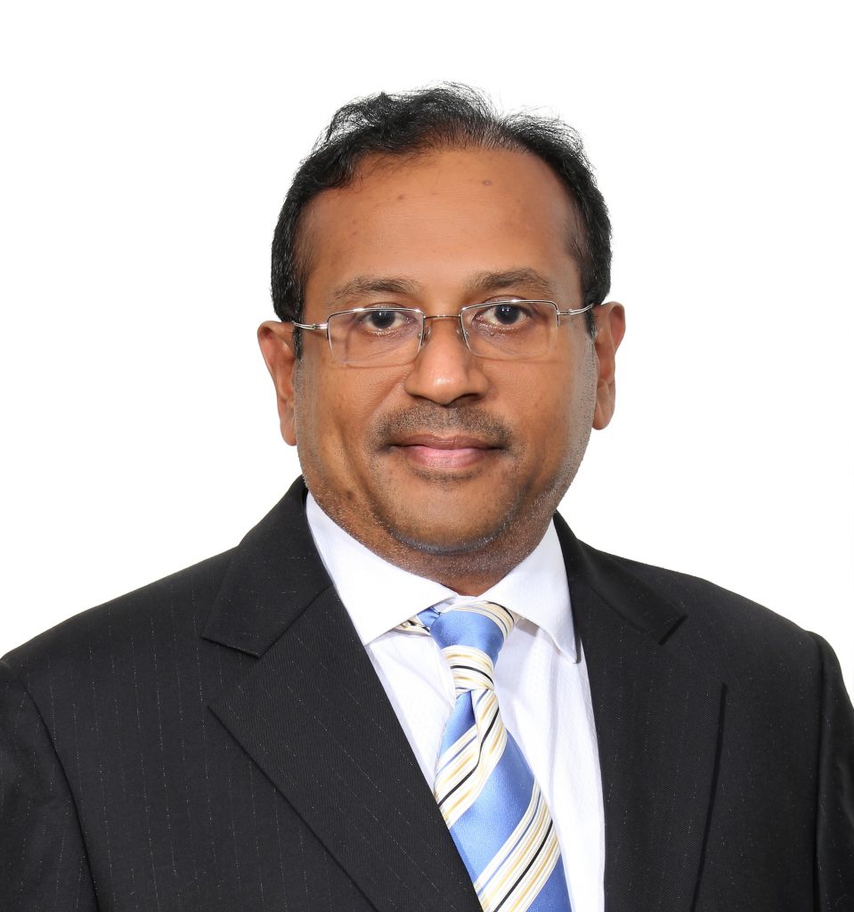 “Prioritize learning, dedication, and perseverance in the legal profession. There are no shortcuts to success; hence, young lawyers should embrace challenges, treat professors as legal gurus, and remain committed to continuous growth.” – Neerav Merchant, Partner at Majmudar & Partners