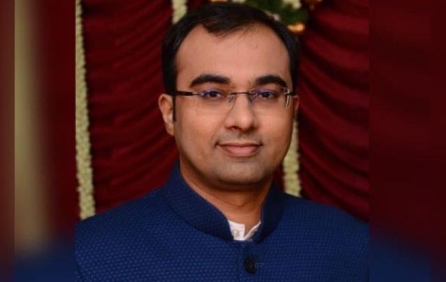 &#8220;Always remember, our credibility is something that will yield the best work and results in the profession for us. Without it, we cannot truly consider ourselves to be in the noble profession.&#8221; &#8211; Bhavik Lalan, Counsel at Bombay High Court(Chambers of Sanjay Jain)