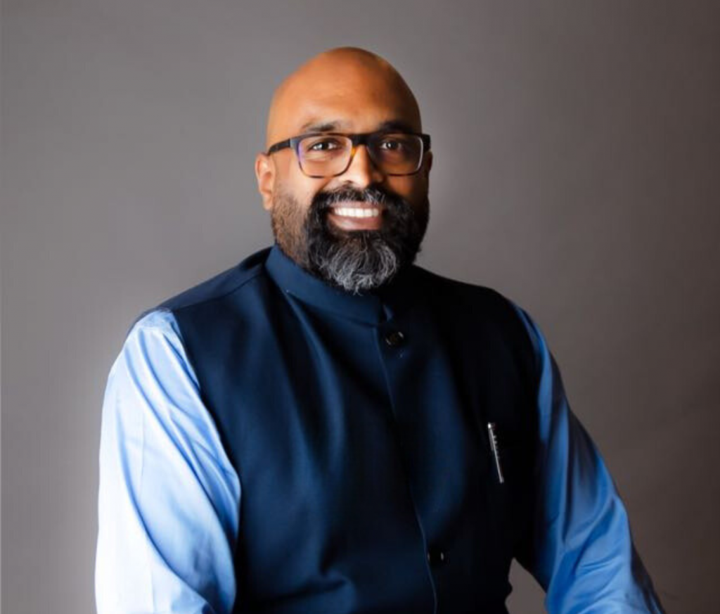 “What doesn’t kill you, makes you stronger,’ made me stronger to face the hardships the life of a Lawyer would bring upon.” – Navod Prasannan, Partner (LITIGATION) at KRIA Law.