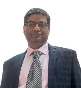 &#8220;Most of the legal assignments are the same irrespective of different industries as they are governed by the law, however some assignments are industry specific which need to be learned&#8221;- Alok Saxena, Head &#8211; Legal and Compliance, Hippo Homes