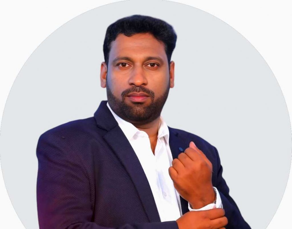 “Embrace challenges and don’t shy away from stepping out of your comfort zone, as each new challenge is an opportunity for growth and learning.” – Barath Kumar U., Senior Legal Manager at Sona Comstar.