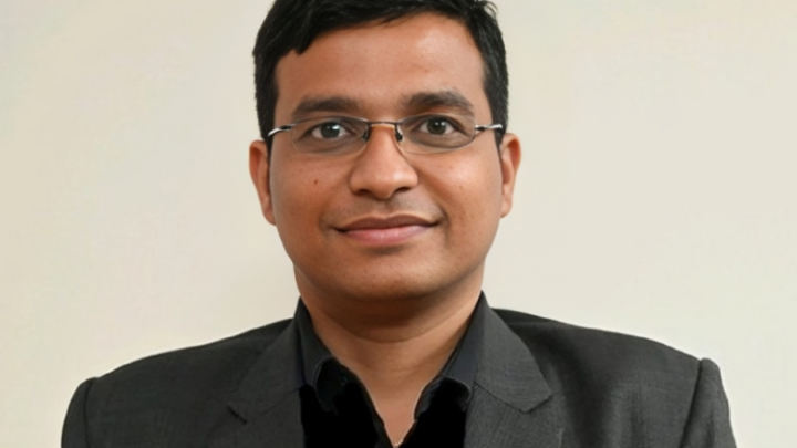 Pioneering Change at the Crossroads of Legal Teaching, Technology, and Public Policy: An Inspiring Journey &#8211; Prof. (Dr.) Deevanshu Shrivastava, Founding Dean and Professor, GL Bajaj Institute of Law, Greater Noida.