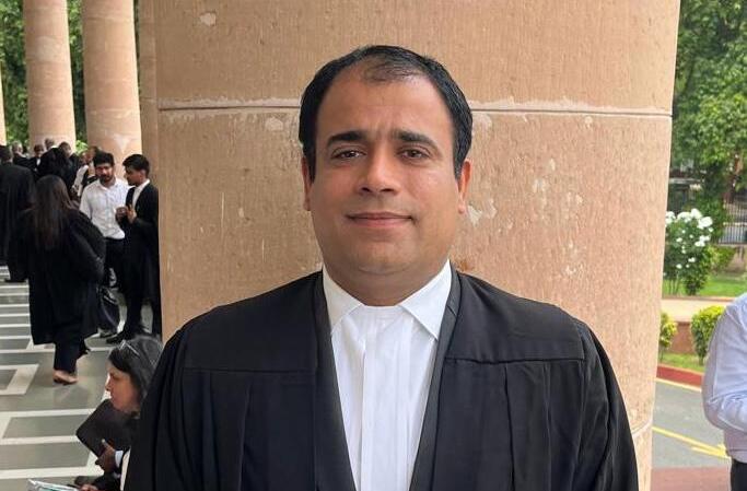 “To young lawyers, I say: do not enter this profession only to earn, but also to serve. Cultivate empathy, resilience, and a deep understanding of constitutional values.” – Abhishek Kumar Choudhary, Advocate at Delhi High Court & Supreme Court of India.